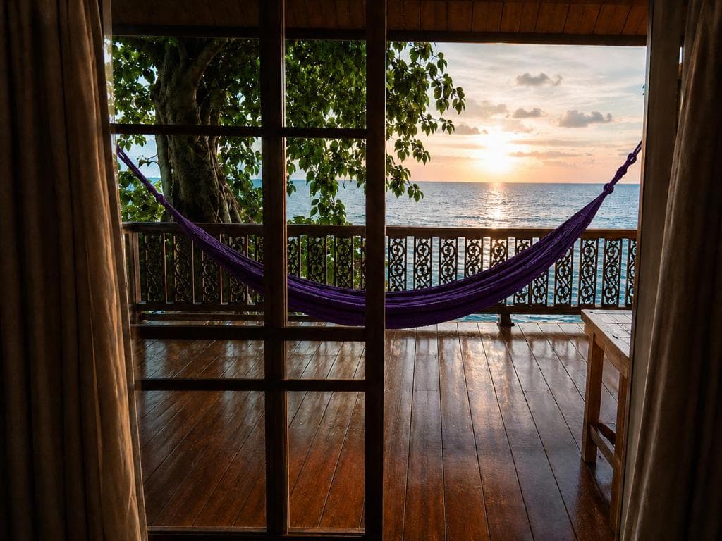 Deluxe Double Room with Side Sea View — photo 4